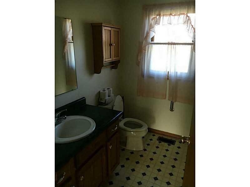 5105 Selma Pike Springfield, OH 45502 - Photo 13 of 24