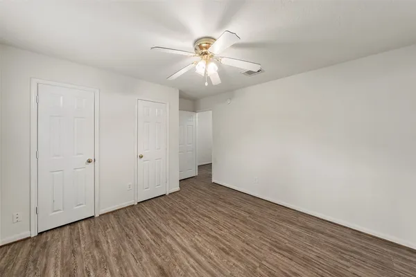 $2,195 | 87 North Delta Mill Circle, The Woodlands, TX 77385