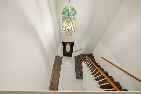 $2,195 | 87 North Delta Mill Circle, The Woodlands, TX 77385