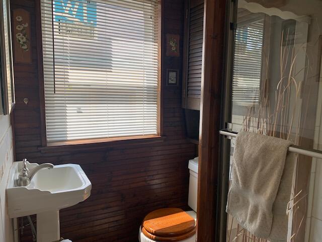 811 Rumely Street La Porte, IN 46350 - Photo 15 of 20 640x480