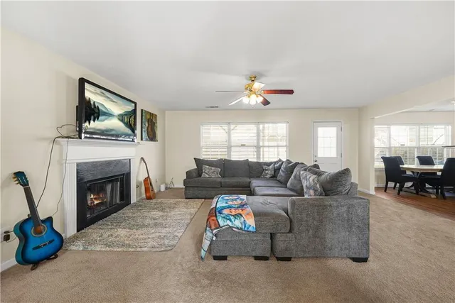 $300,000 | 2036 Registry Drive, Hampton, GA 30228