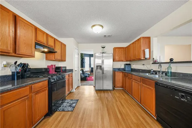 $300,000 | 2036 Registry Drive, Hampton, GA 30228