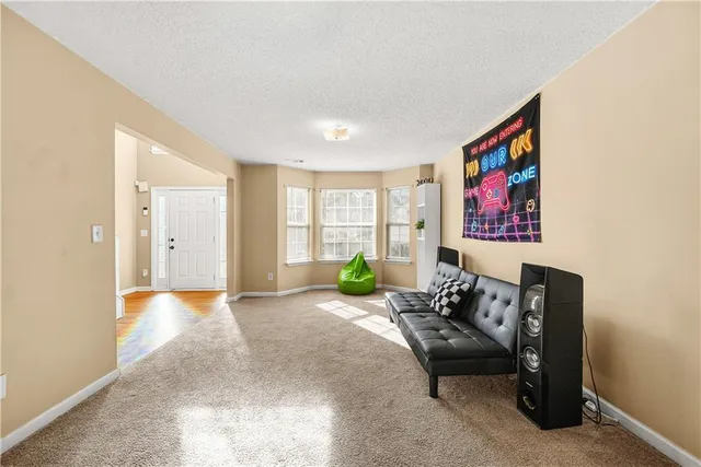 $300,000 | 2036 Registry Drive, Hampton, GA 30228