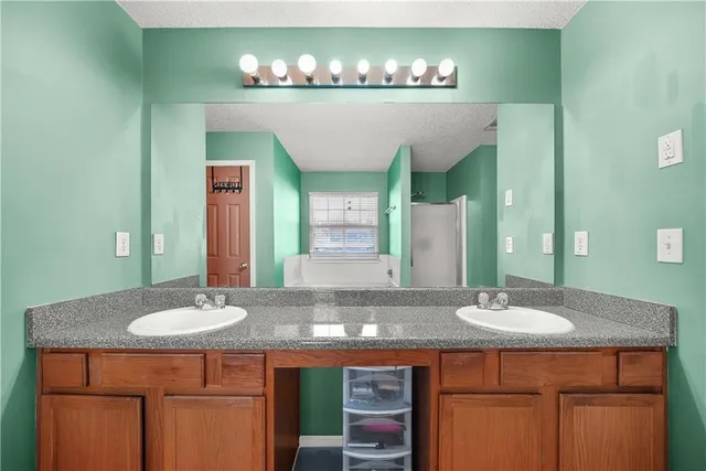 $300,000 | 2036 Registry Drive, Hampton, GA 30228