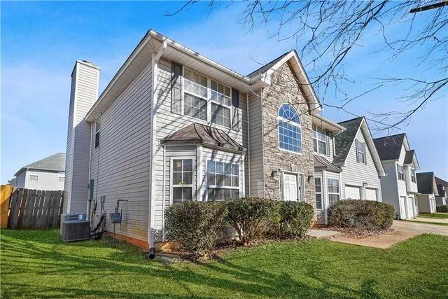 $300,000 | 2036 Registry Drive, Hampton, GA 30228