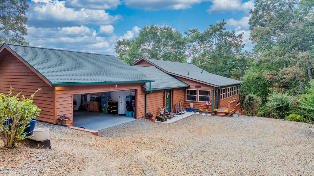 124 Cornerstone Murphy, NC 28906 - Photo 4 of 66