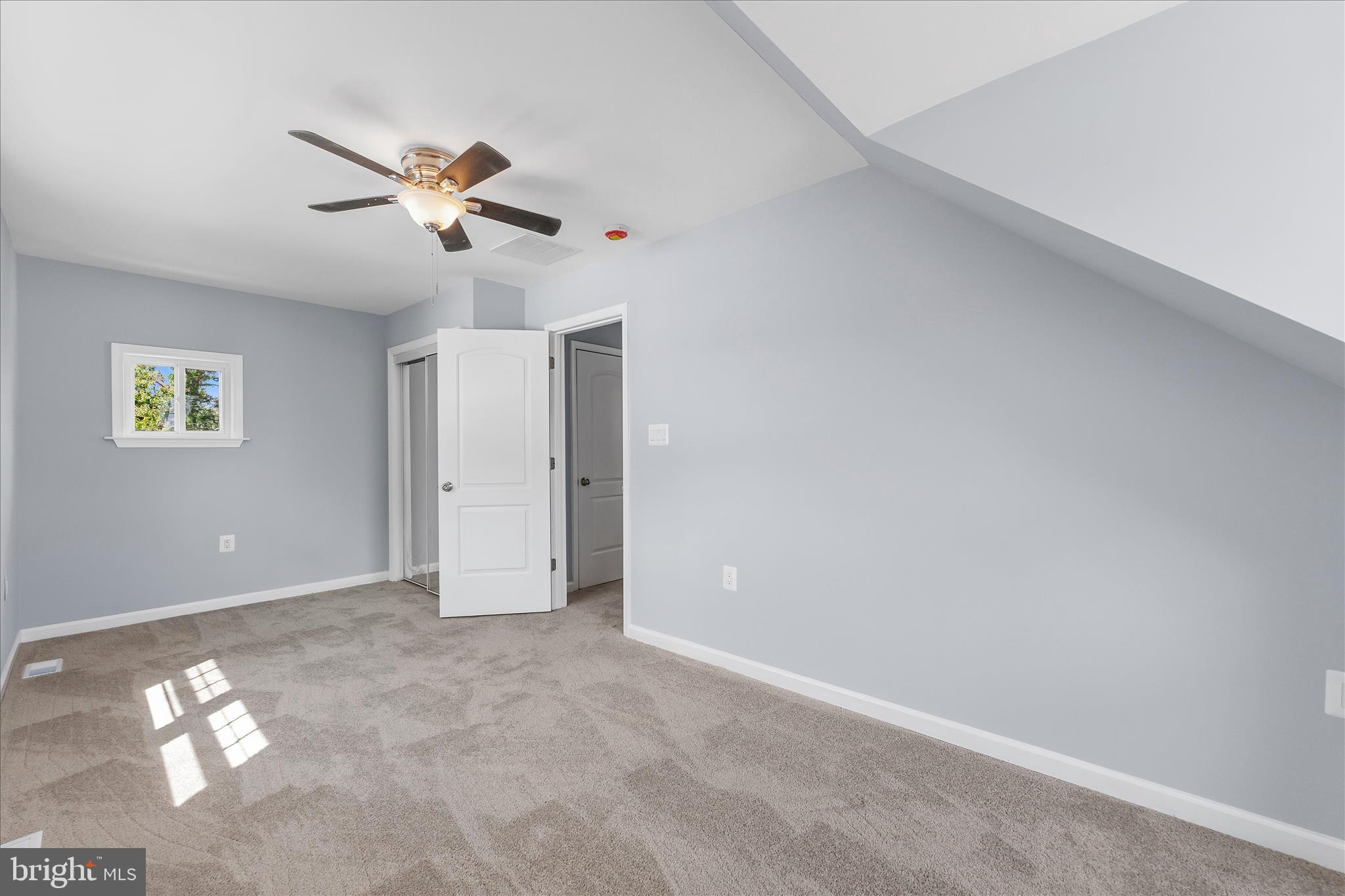 7400 Belclare Road Baltimore, MD 21222 - Photo 24 of 33 a view of an empty room