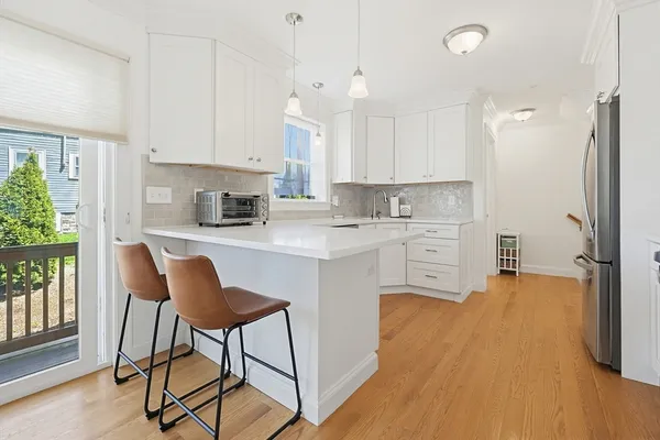 $689,999 | 260 West Street, Unit 3, Quincy, MA 02169