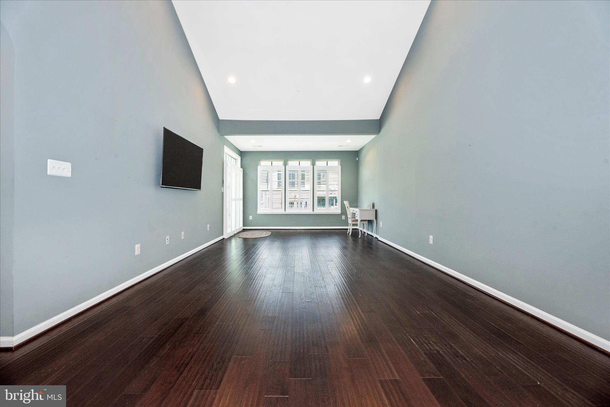 1276 Drydock Street Brunswick, MD 21716 - Photo 7 of 69 Living Room