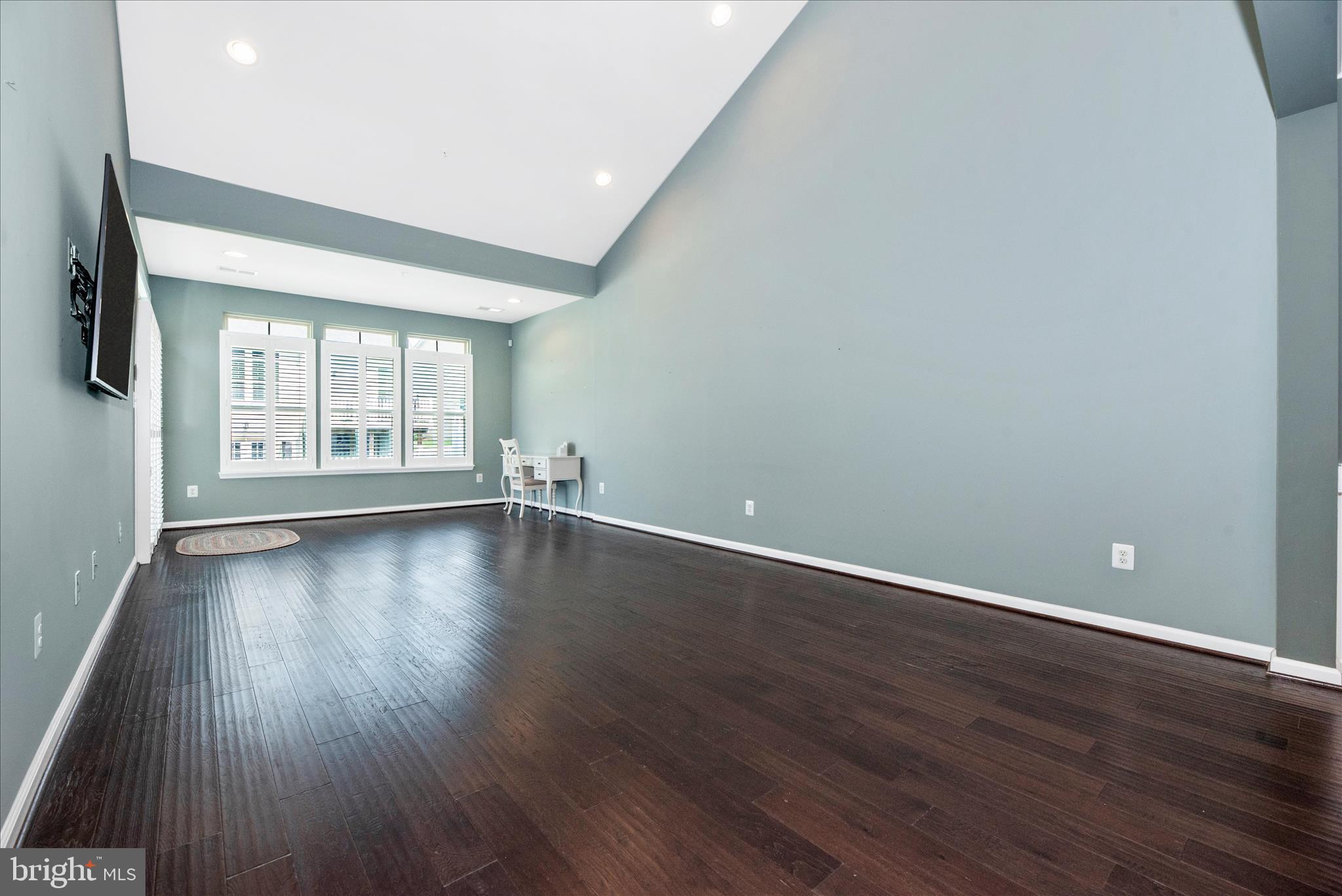 1276 Drydock Street Brunswick, MD 21716 - Photo 8 of 69 Living Room