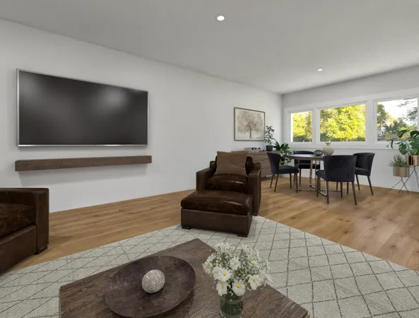 $624,900 | 537 Pioneer Court, Unit 18 LEFT, Oconomowoc, WI 53066