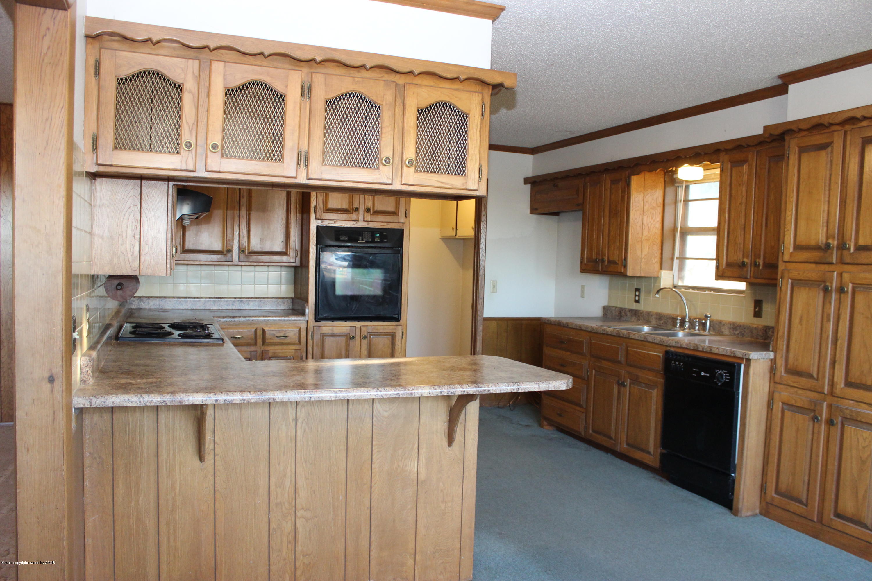 11320 Indian Hill Road Amarillo, TX 79124 - Photo 6 of 24 Kitchen