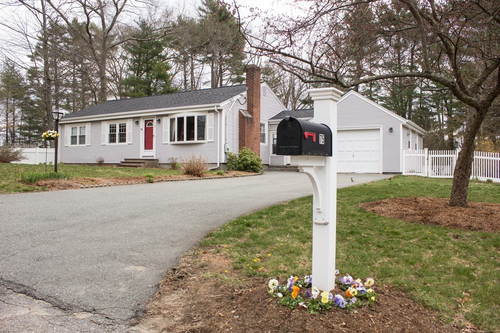 75 William Street Walpole, MA 02081 - Photo 2 of 27 a front view of house with yard and trees