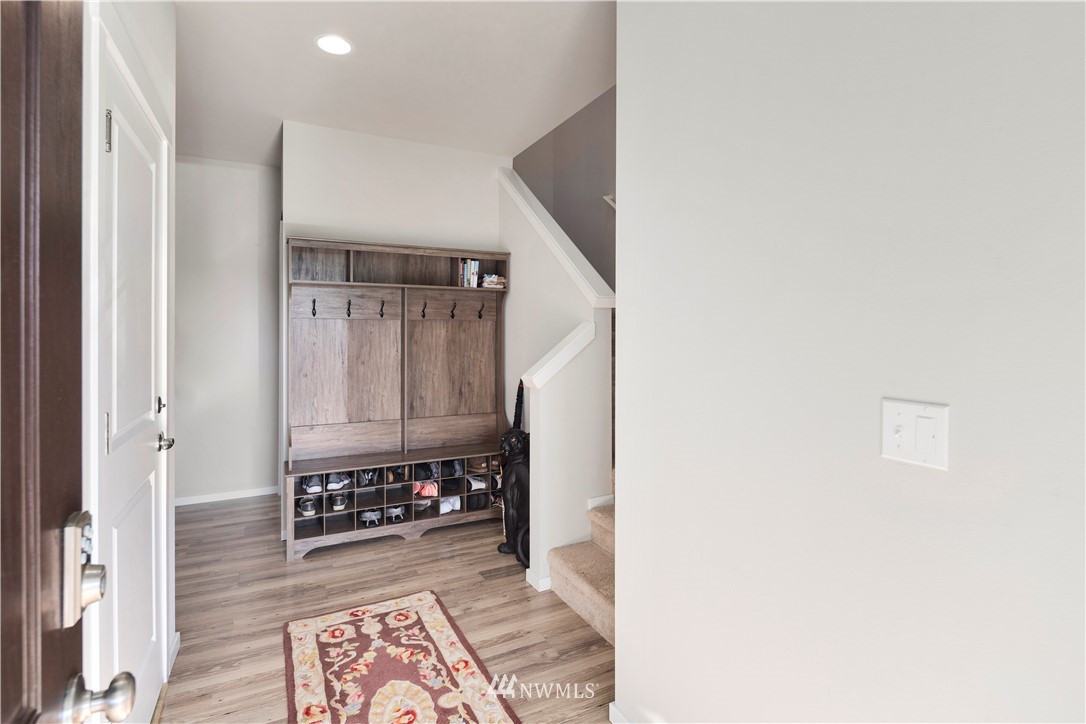 6531 Jensen Road Stanwood, WA 98292 - Photo 3 of 35 Gallery Image 3