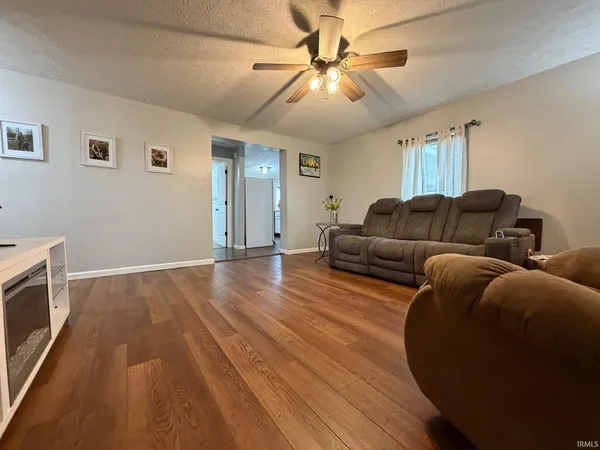 $182,500 | 1405 Breckenridge Road, Bedford, IN 47421