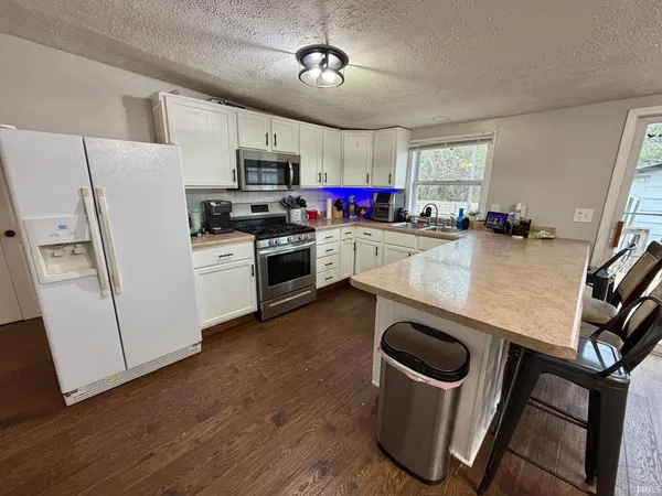 $182,500 | 1405 Breckenridge Road, Bedford, IN 47421