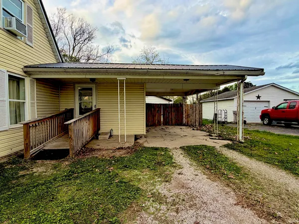 $182,500 | 1405 Breckenridge Road, Bedford, IN 47421