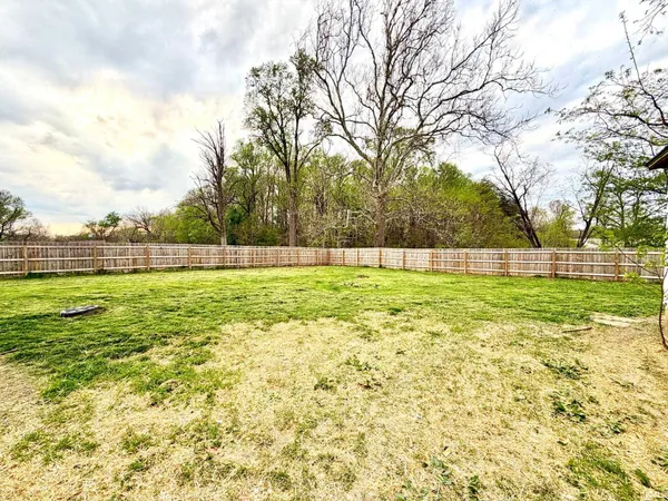 $182,500 | 1405 Breckenridge Road, Bedford, IN 47421