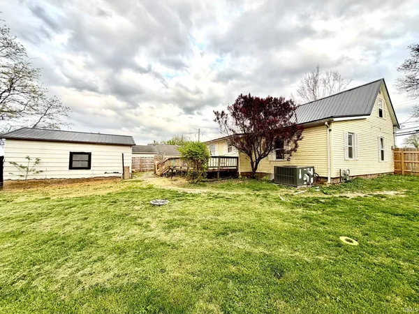 $182,500 | 1405 Breckenridge Road, Bedford, IN 47421