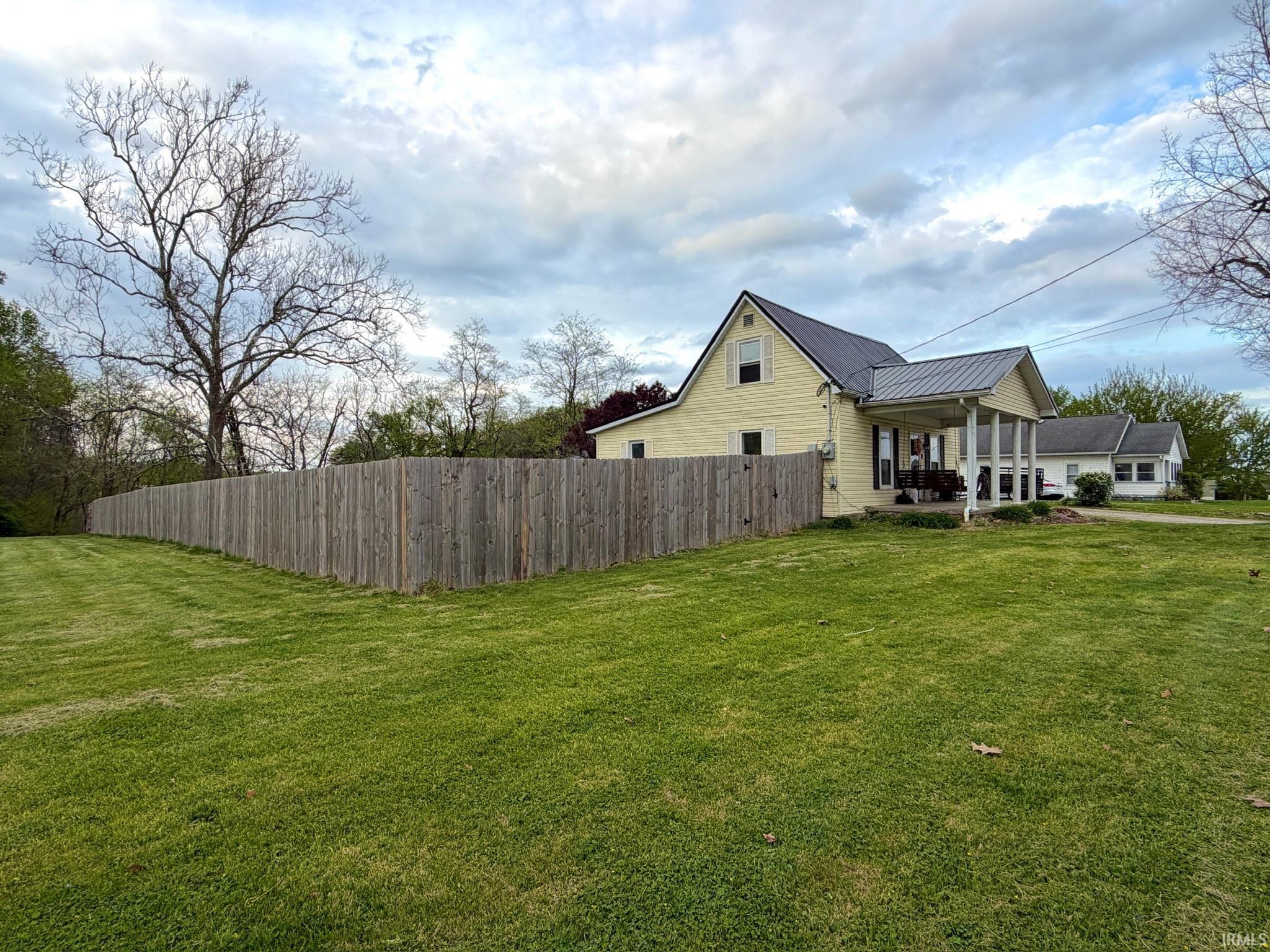 1405 Breckenridge Road Bedford, IN 47421 - Photo 7 of 36