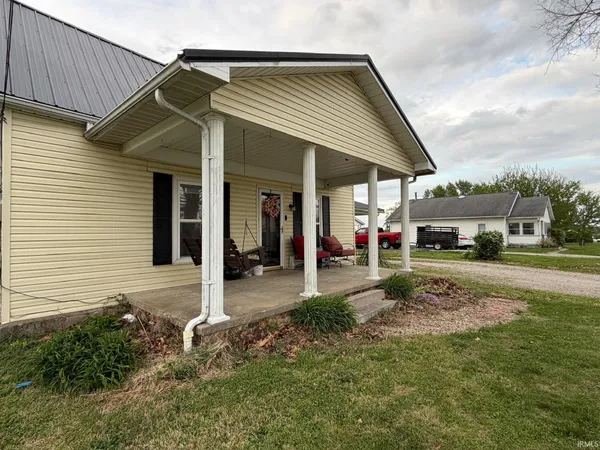 $182,500 | 1405 Breckenridge Road, Bedford, IN 47421