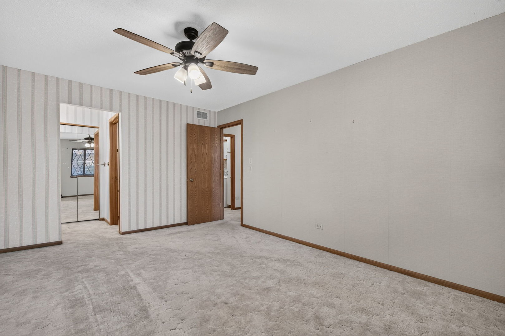 914 Shagbark Road, Unit 914 New Lenox, IL 60451 - Photo 15 of 26