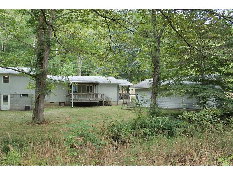 214 Daugherty Road Nashville, IN 47448 - Photo 10 of 17 Gallery Image 10