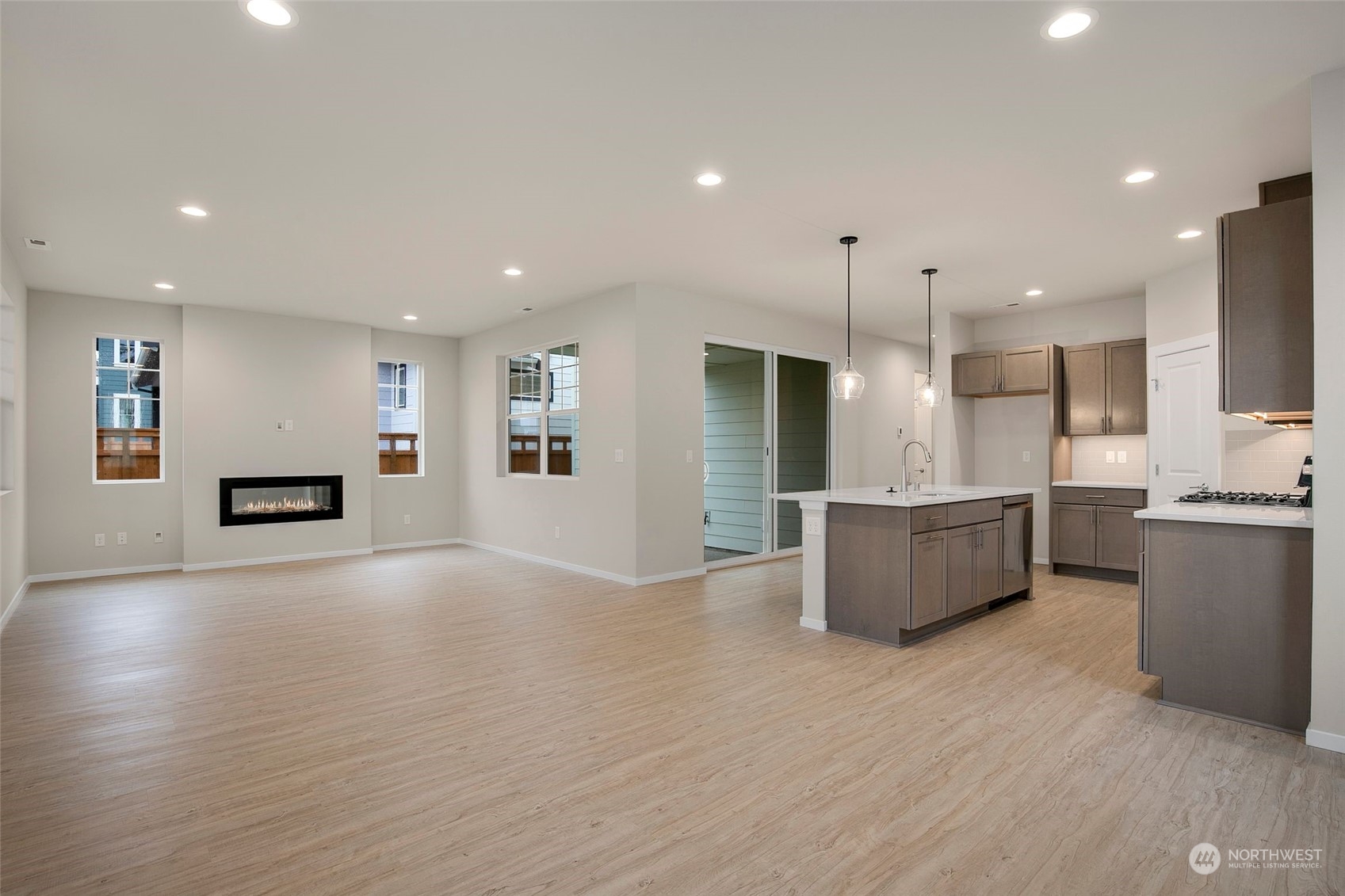 10040 4th Lane Southwest, Unit 88 Seattle, WA 98146 - Photo 7 of 33 Gallery Image 7