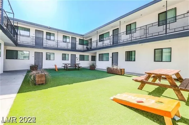 $900 | 2201 Fairfield Avenue, Unit 9, Las Vegas, NV 89102