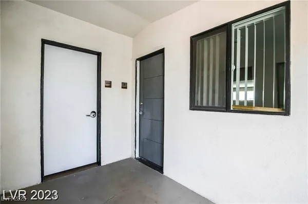 $850 | 2201 Fairfield Avenue, Unit 9, Las Vegas, NV 89102