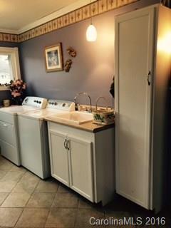 661 Willis Road Dallas, NC 28034 - Photo 8 of 19 Gallery Image 8