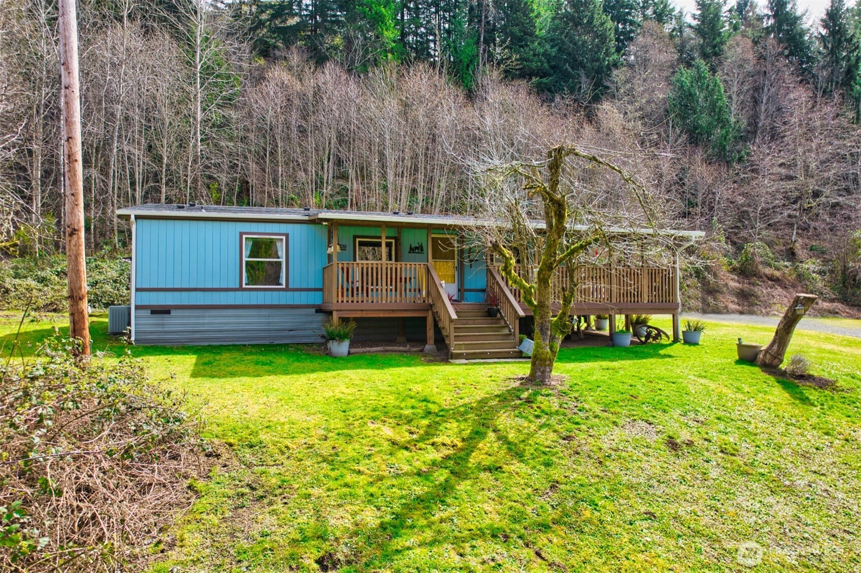 404 Meade Hill Road Glenoma, WA 98336 - Photo 4 of 40 a view of house with backyard and swimming pool