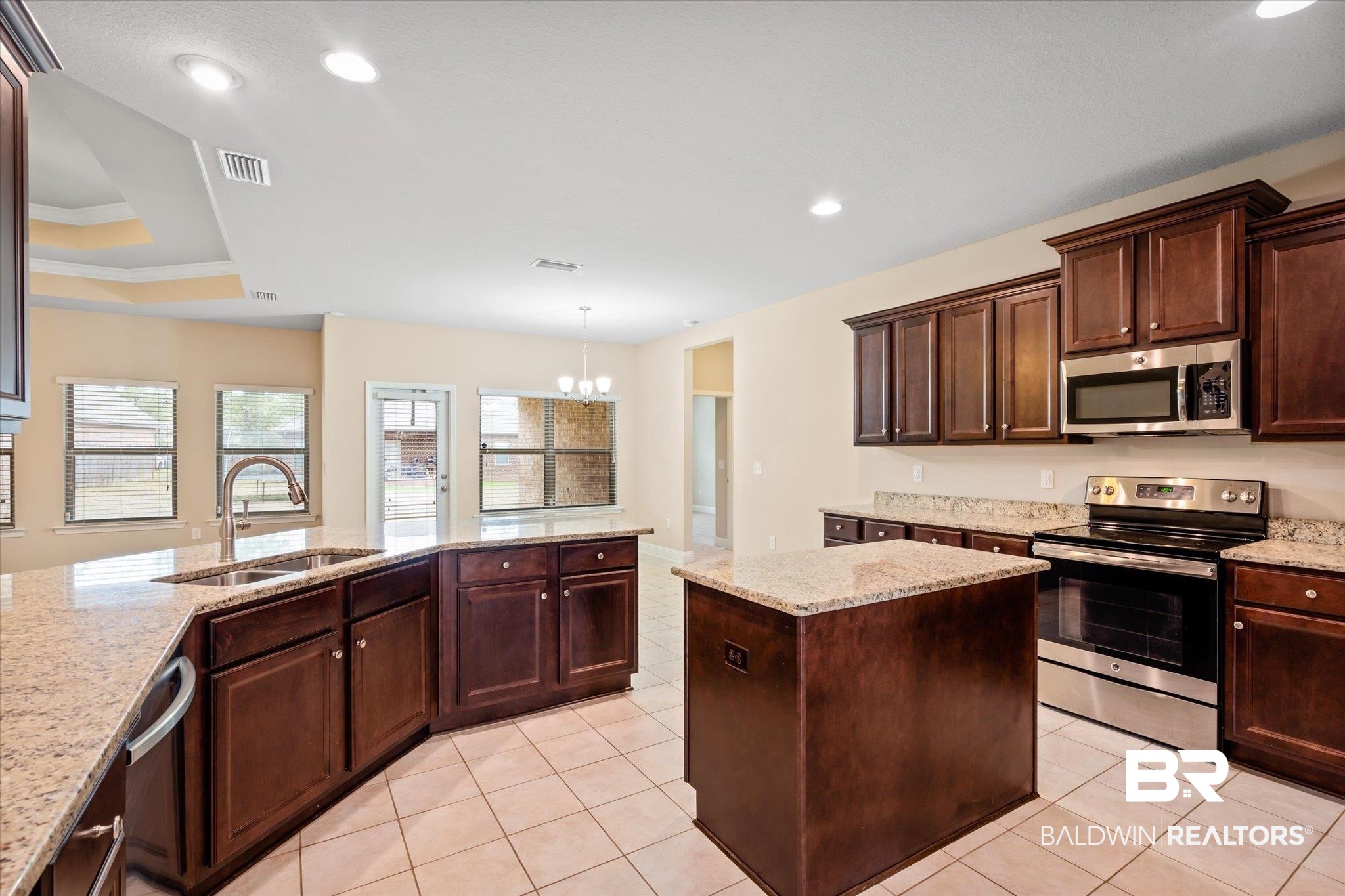 12146 Ariel Way Spanish Fort, AL 36527 - Photo 12 of 49