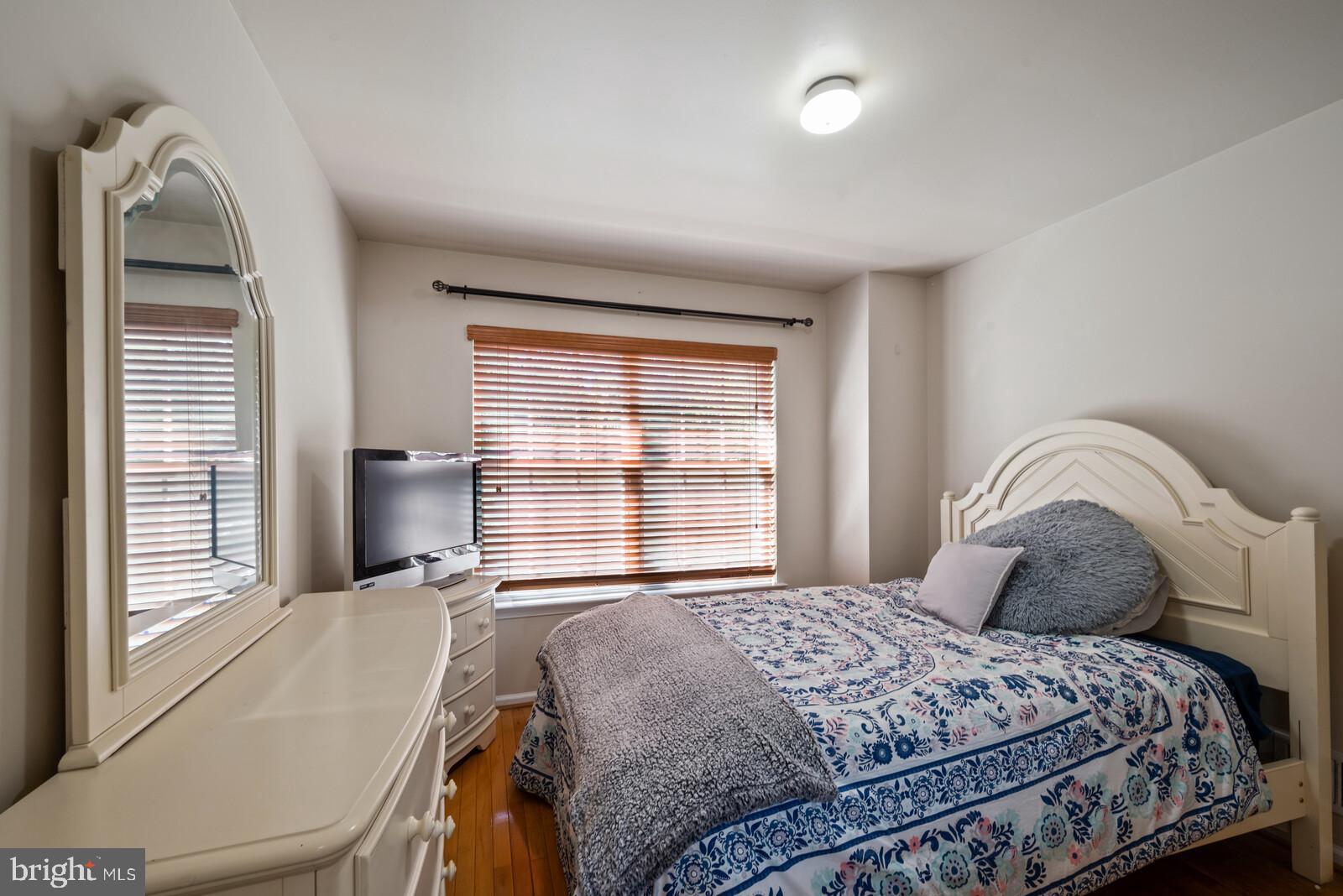 1 Edith Drive Somerset, NJ 08873 - Photo 14 of 23