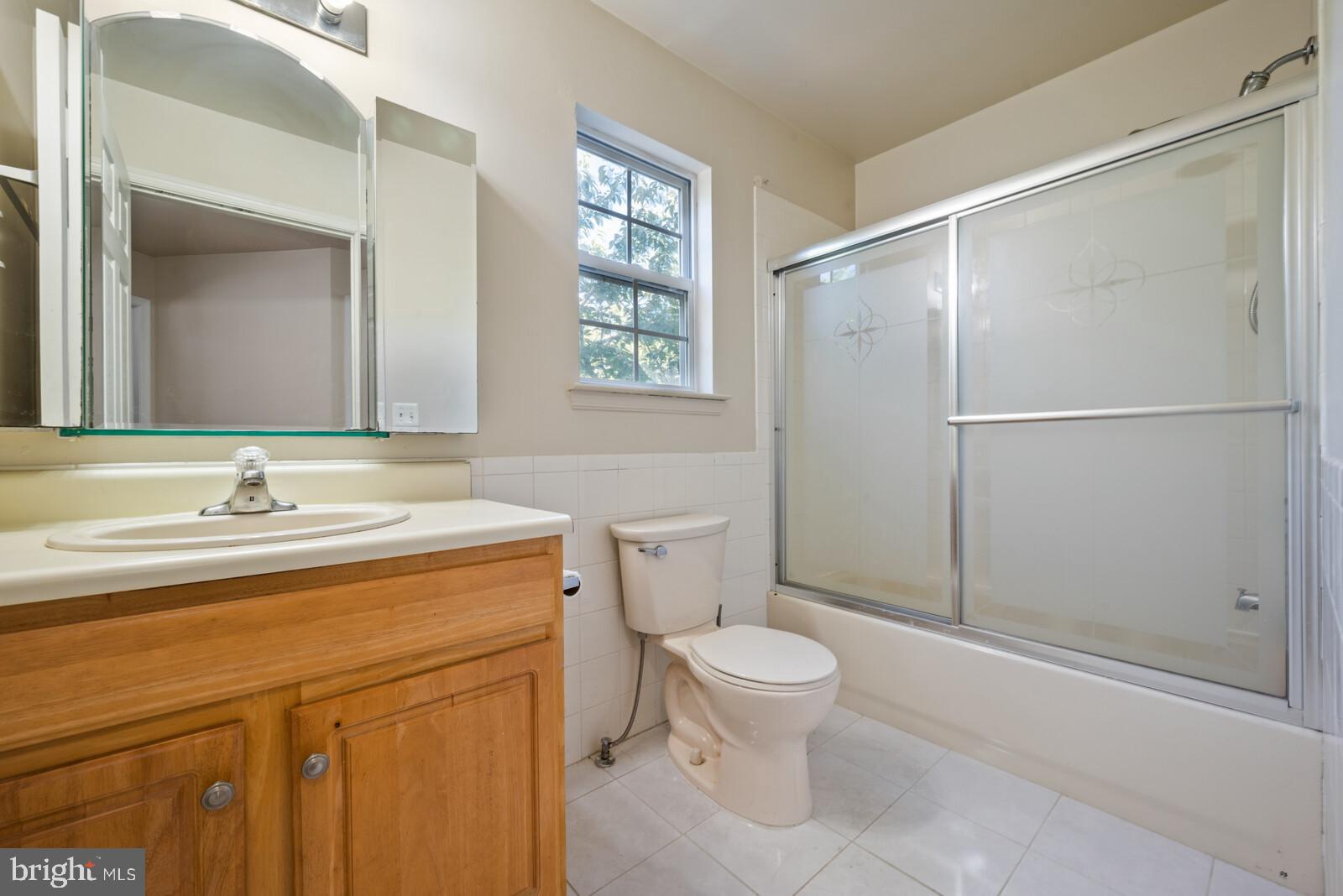 1 Edith Drive Somerset, NJ 08873 - Photo 16 of 23