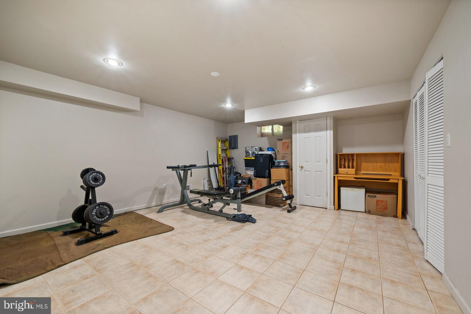 1 Edith Drive Somerset, NJ 08873 - Photo 20 of 23