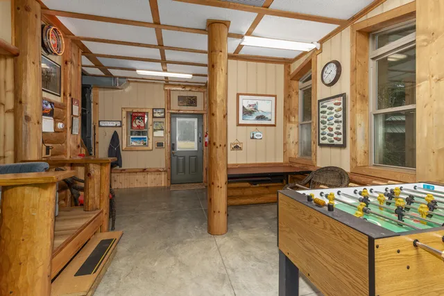 $3,329,000 | 781 Hopkins Road, Lyons, MI 48851