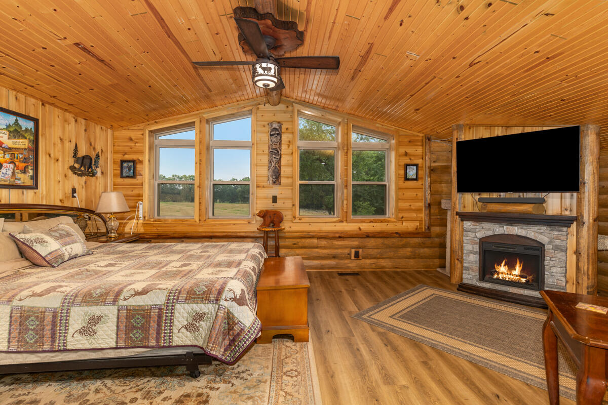 781 Hopkins Road Lyons, MI 48851 - Photo 48 of 128 IMG_1040