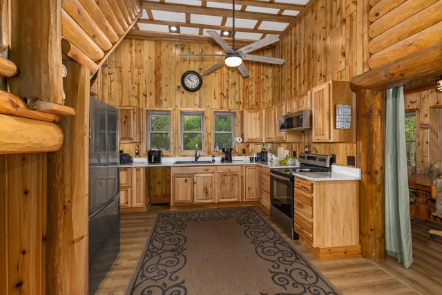 $3,329,000 | 781 Hopkins Road, Lyons, MI 48851