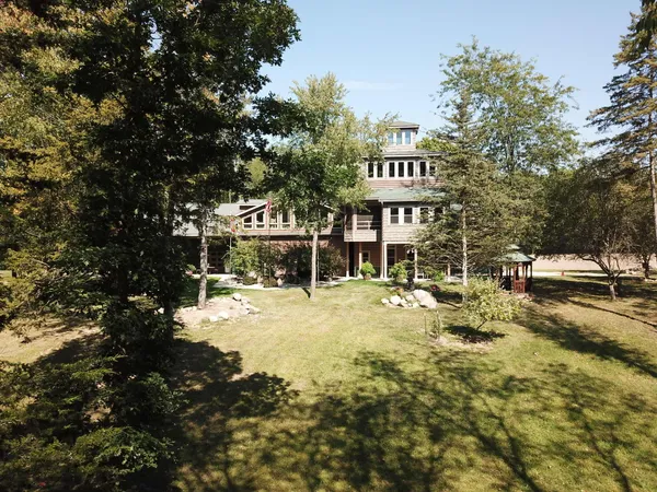 $3,329,000 | 781 Hopkins Road, Lyons, MI 48851