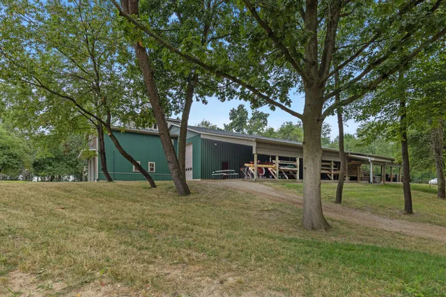 $3,329,000 | 781 Hopkins Road, Lyons, MI 48851