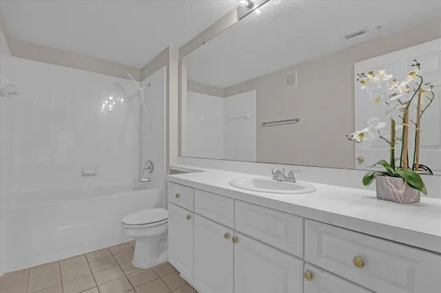 $2,150 | 14304 Fredricksburg Drive, Unit 420, Orlando, FL 32837