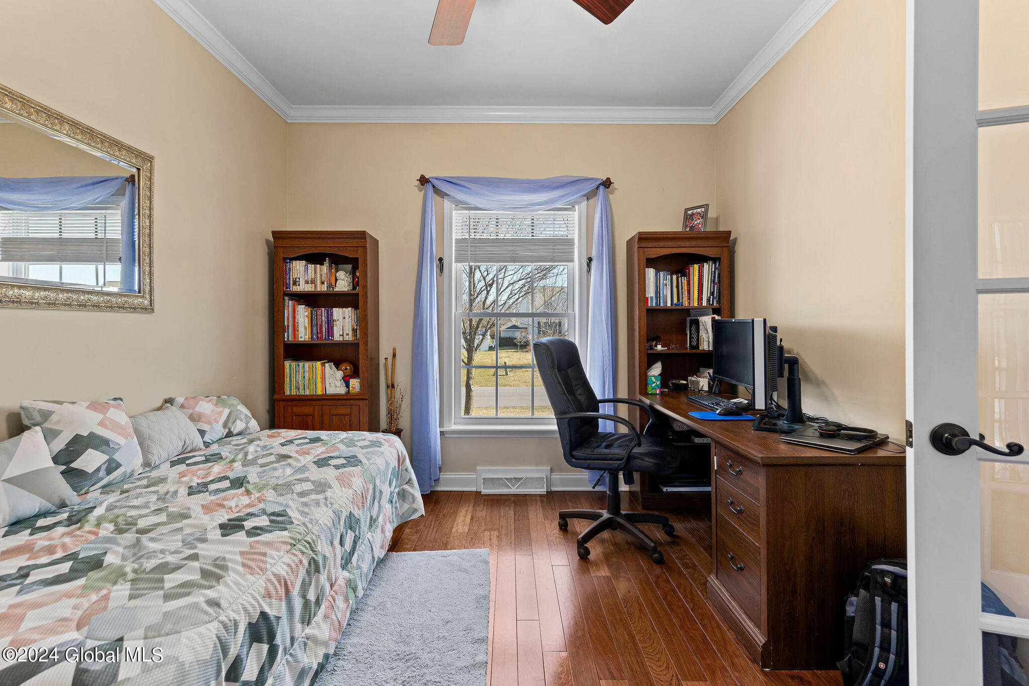 47 Brookhaven Lane Bethlehem, NY 12077 - Photo 13 of 61 JC1_1587