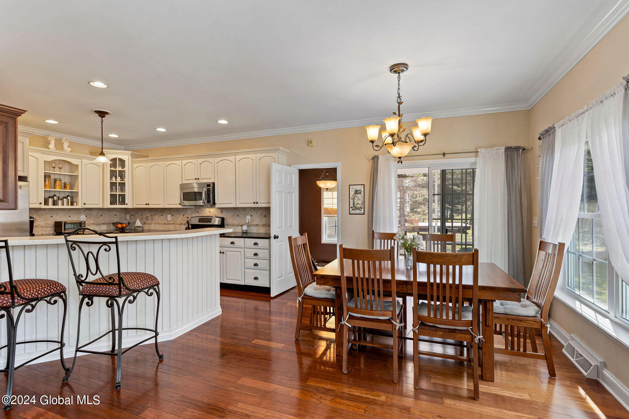 47 Brookhaven Lane Bethlehem, NY 12077 - Photo 40 of 61 JC1_1751