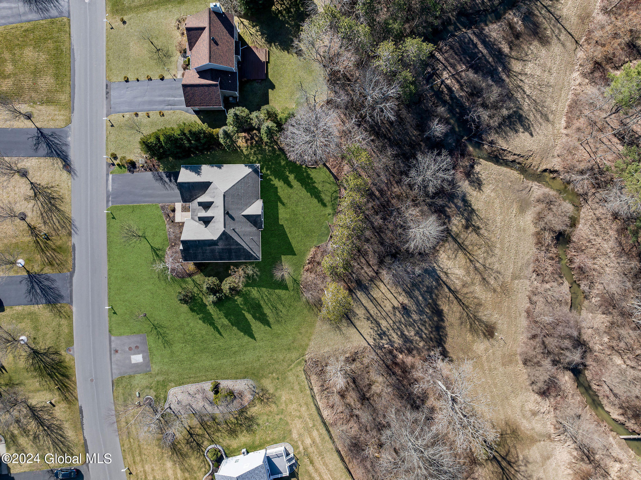 47 Brookhaven Lane Bethlehem, NY 12077 - Photo 4 of 61 DJI_20240312104334_0761_D_JCM