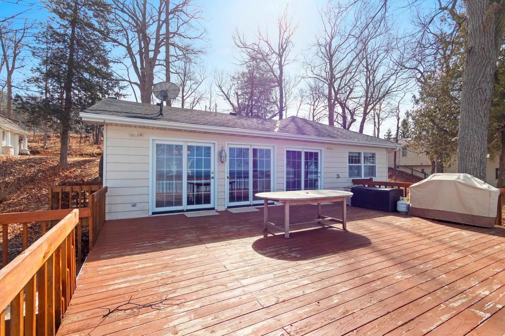 5141 Edgewater Beach Road Green Bay, WI 54311 - Photo 25 of 27