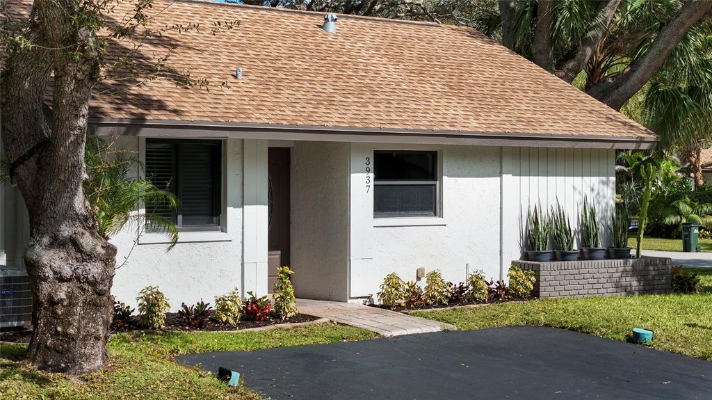 3937 Arelia Drive Delray Beach, FL 33445 - Photo 2 of 46