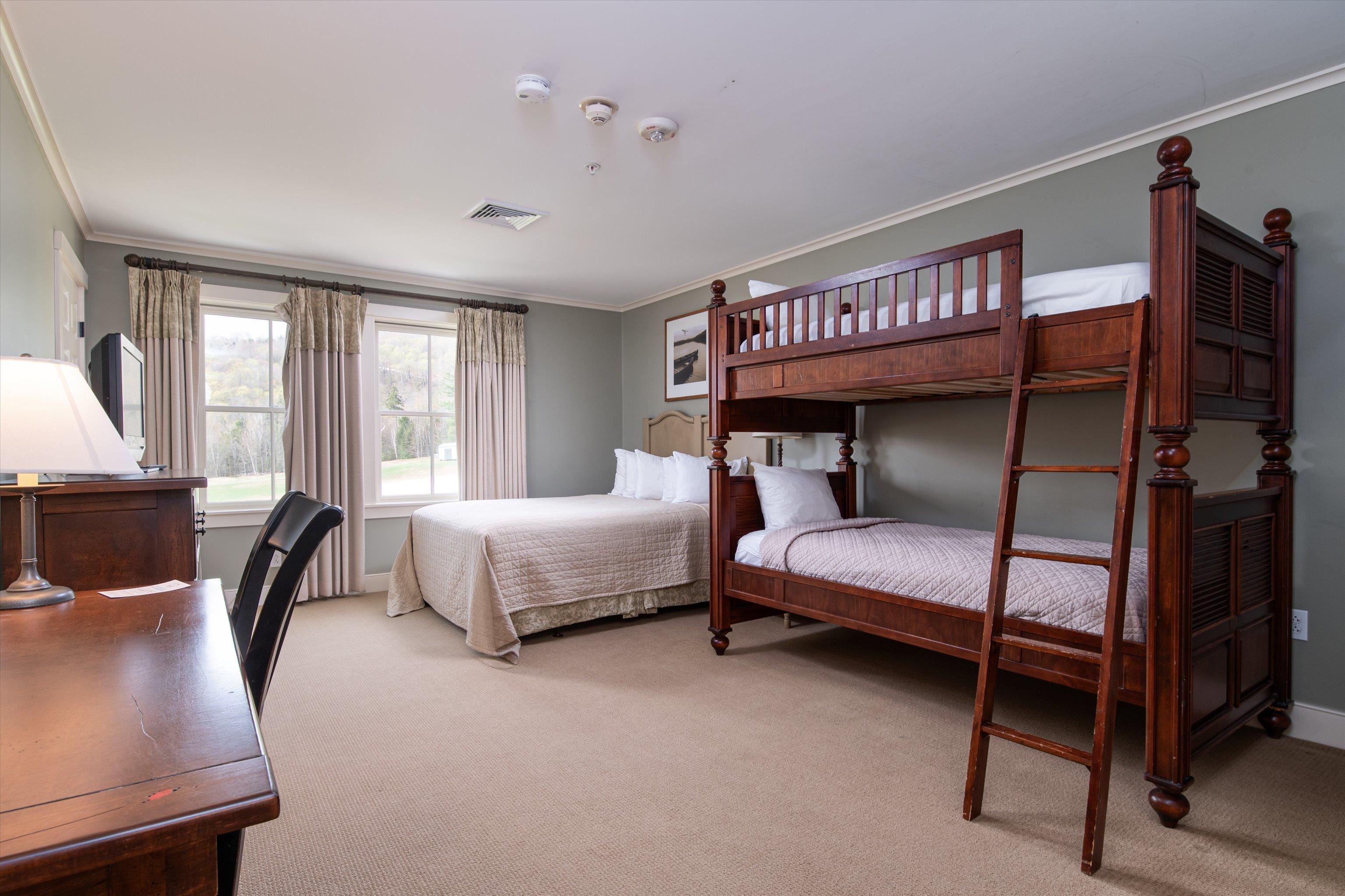 193 Jackson Gore Road, Unit 739/741 Ludlow, VT 05149 - Photo 22 of 43