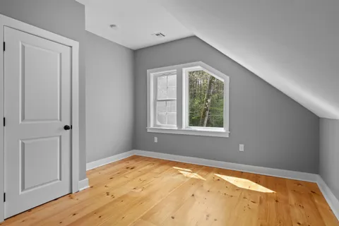 $650,000 | 42 Smoke Rise Road, New Hampton, NH 03256