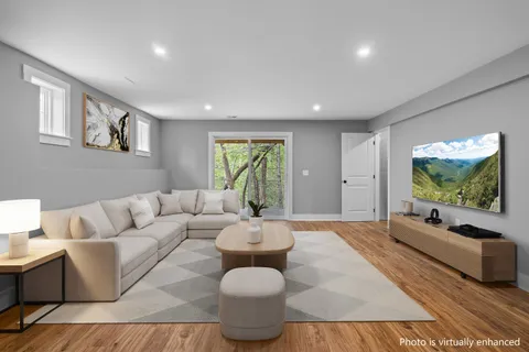 $650,000 | 42 Smoke Rise Road, New Hampton, NH 03256